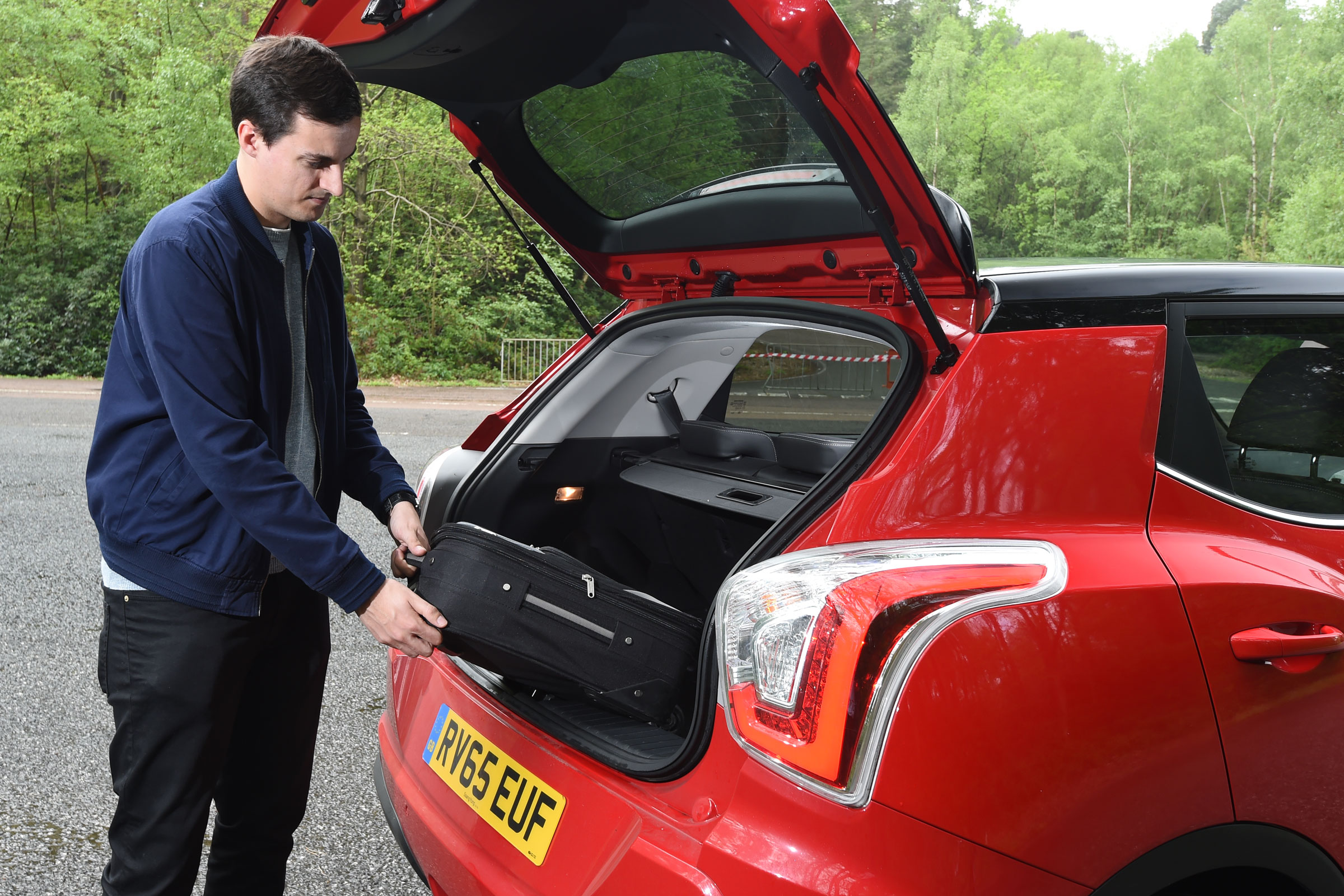 SsangYong Tivoli long-term final report - boot loading
