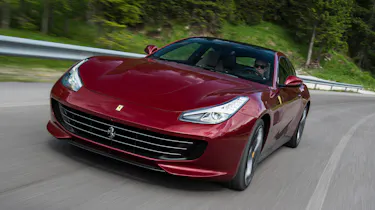 Ferrari GTC4 Lusso - front tracking