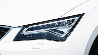 SEAT Ateca - front light detail