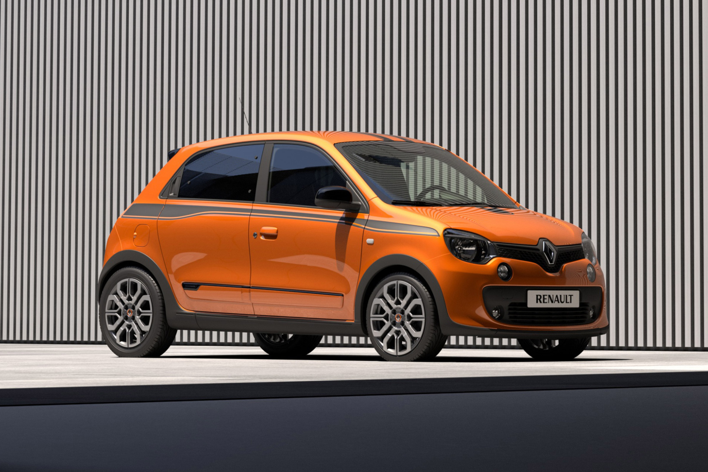 Renault Twingo GT - side