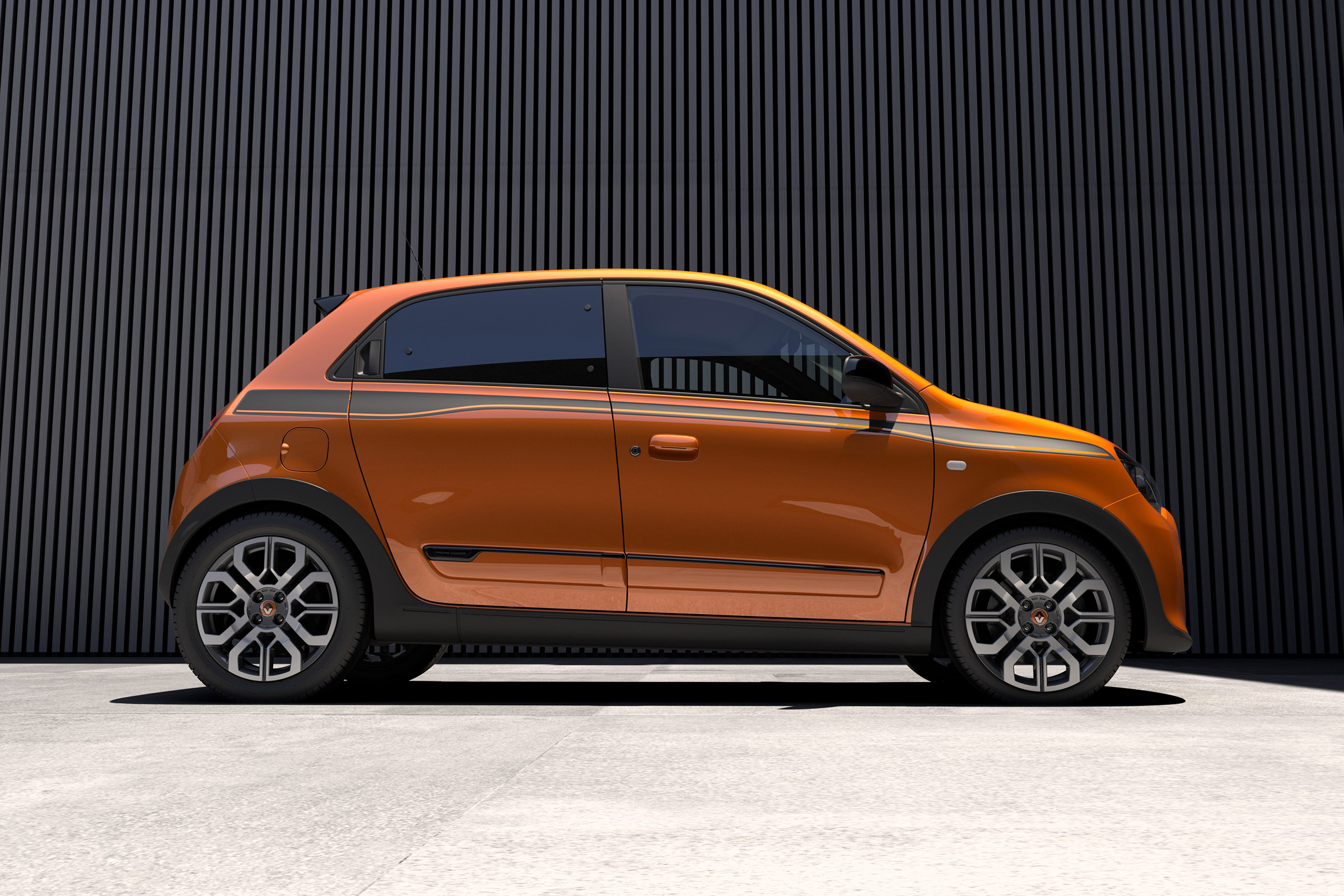 Renault Twingo GT - side static