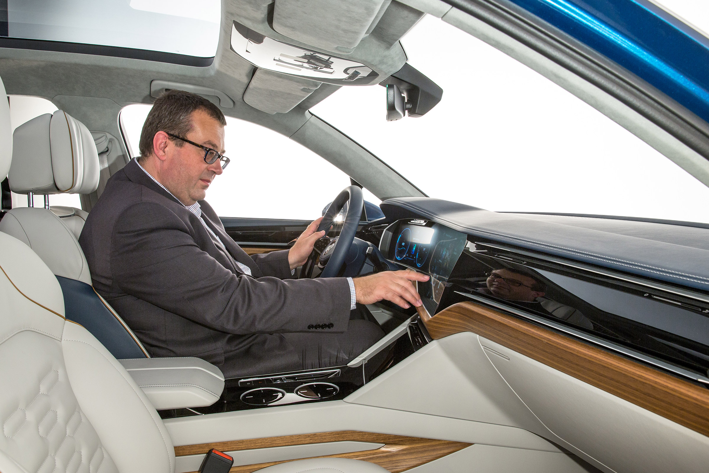 Volkswagen T-Prime concept - interior with John McIlroy