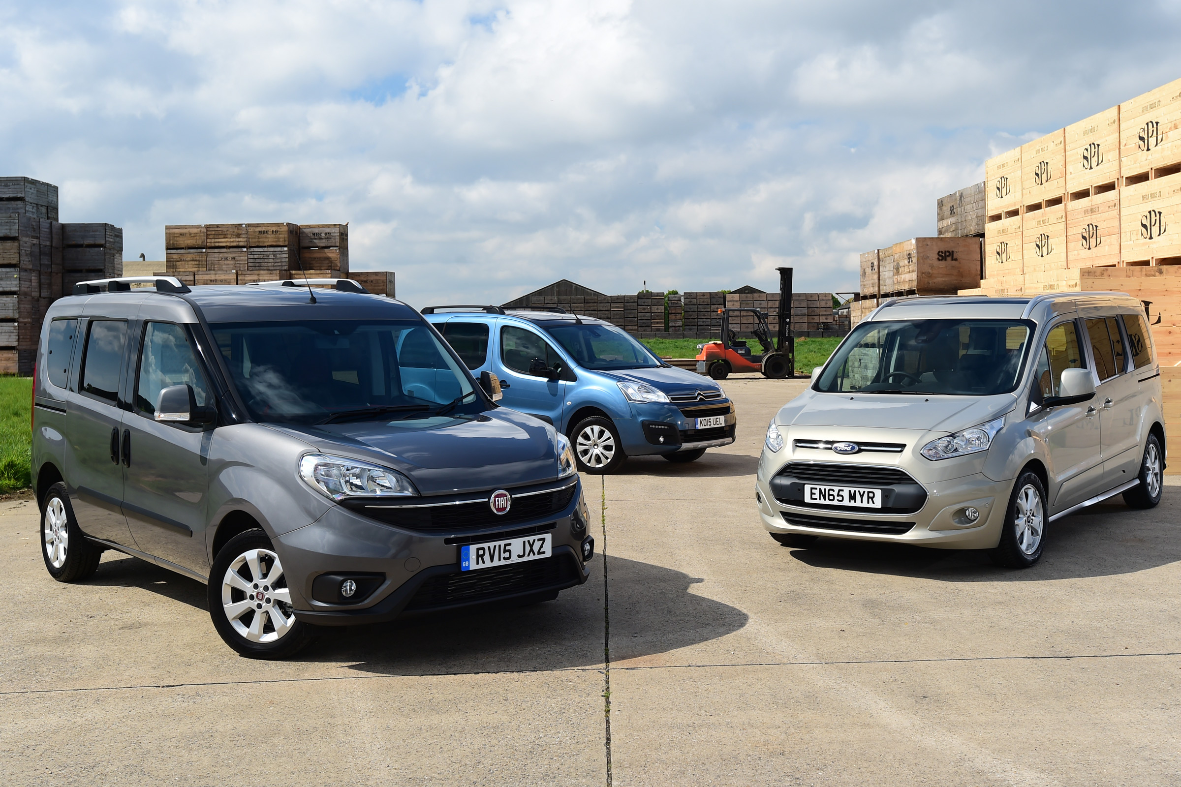 Fiat Doblo vs Citroen Berlingo vs Ford Tourneo Connect - header