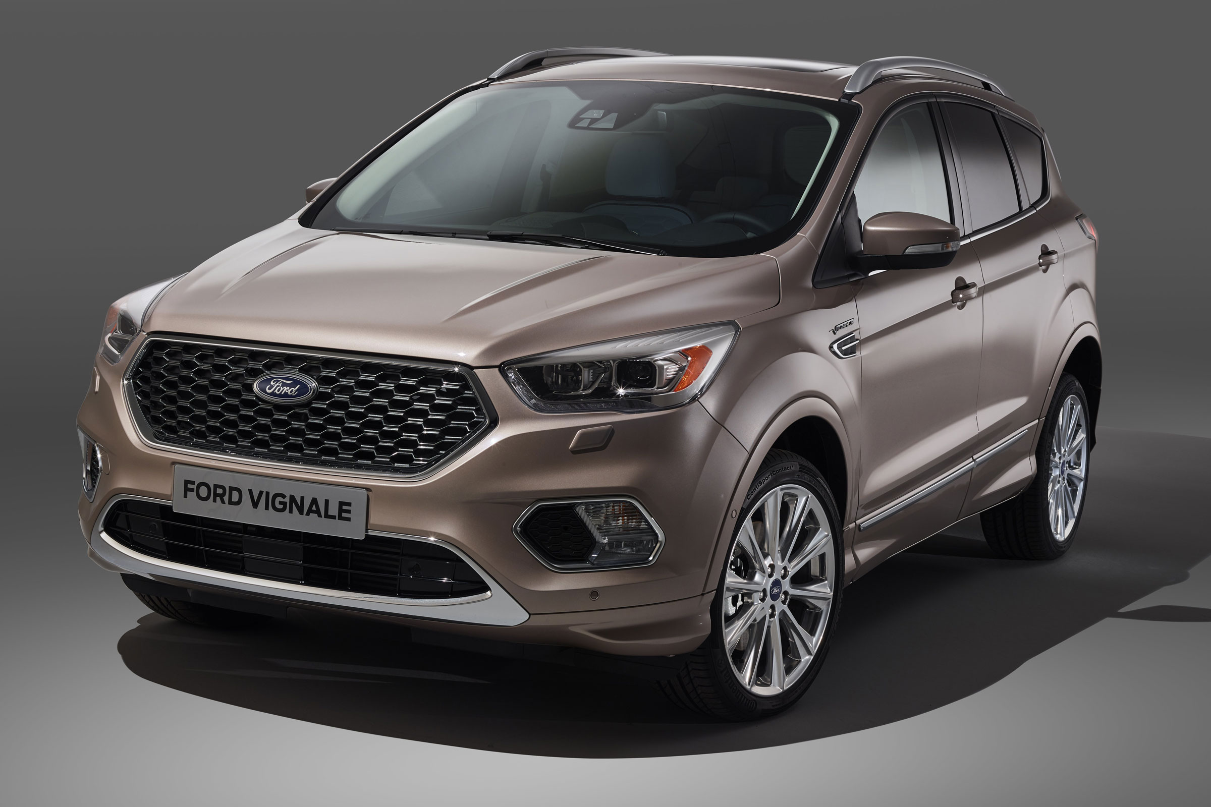 Ford Kuga Vignale - production front quarter