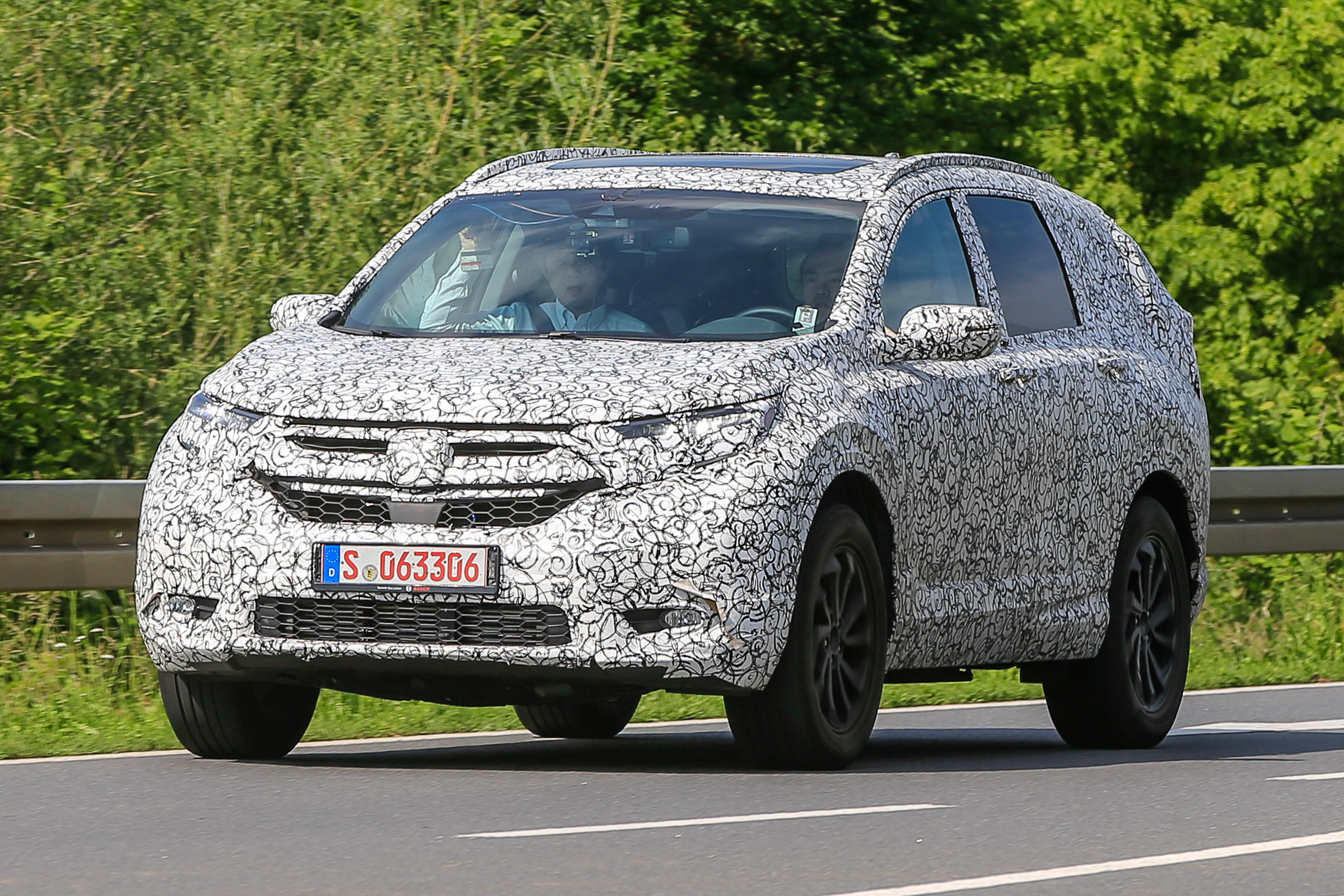 Honda CR-V - spy shots - front