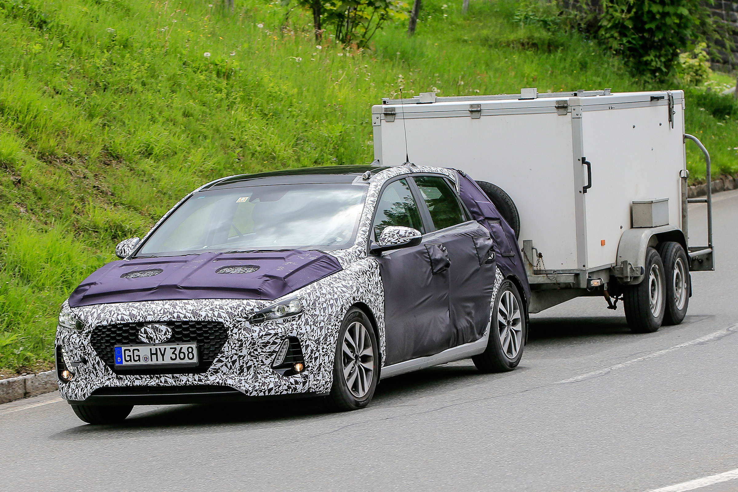 Hyundai i30 2017 front side