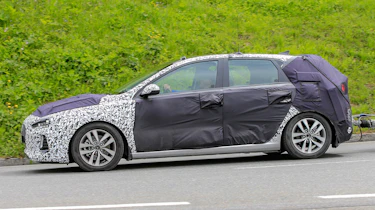 Hyundai i30 2017 side