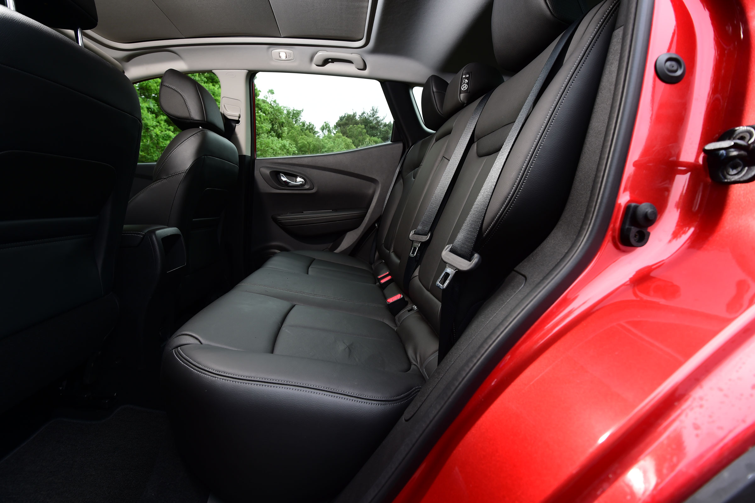 Renault Kadjar 2016 - rear seats