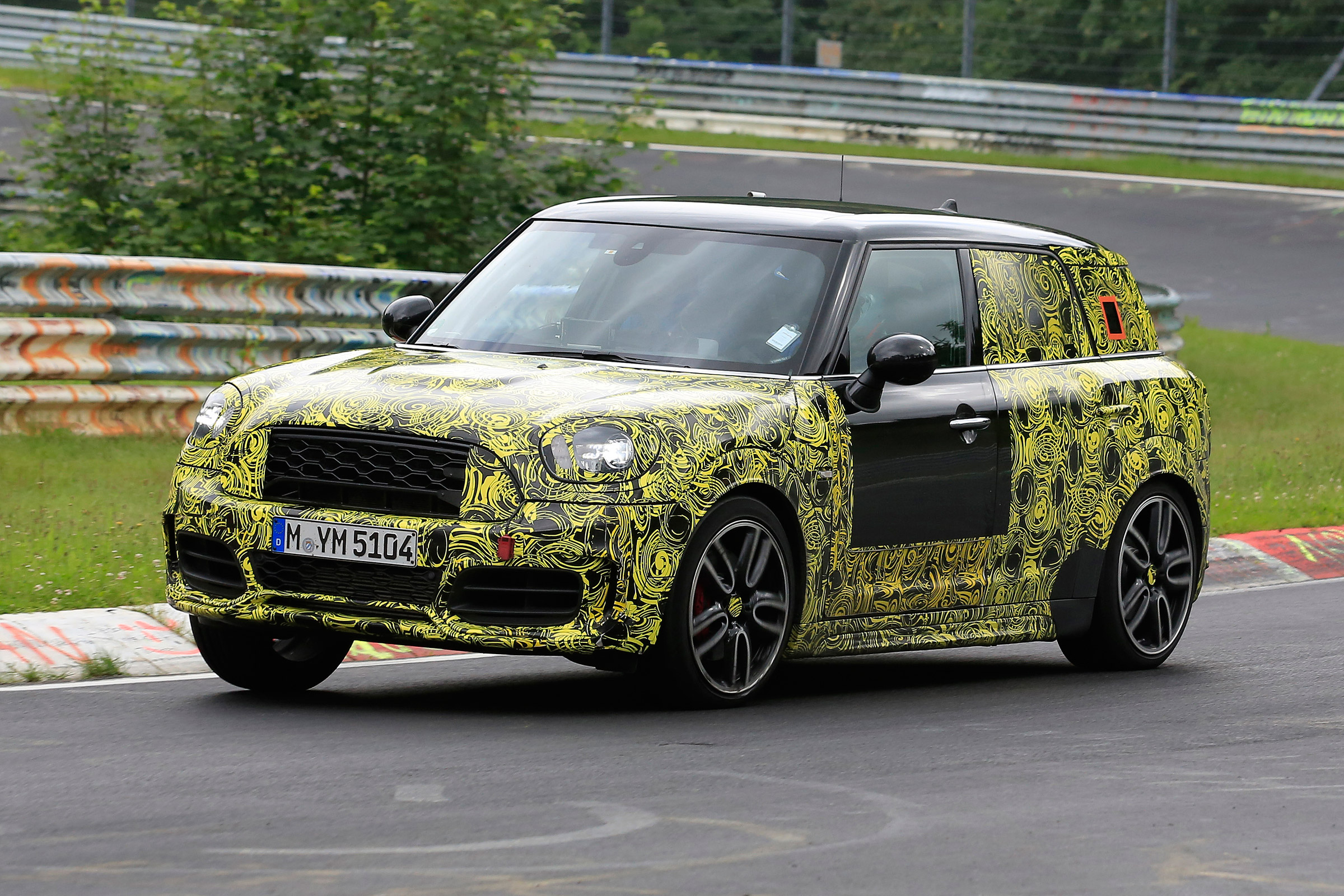 MINI Countryman JCW spied 3