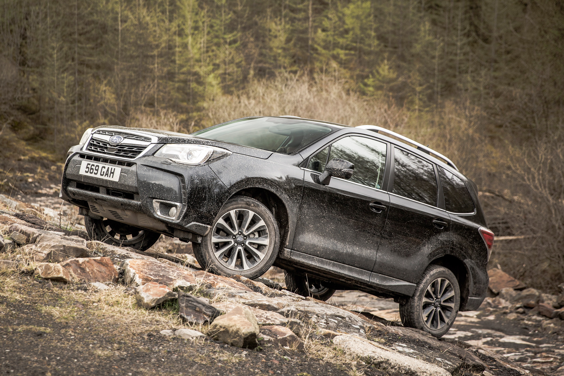Subaru Forester XT - side static