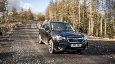 Subaru Forester XT - front panning