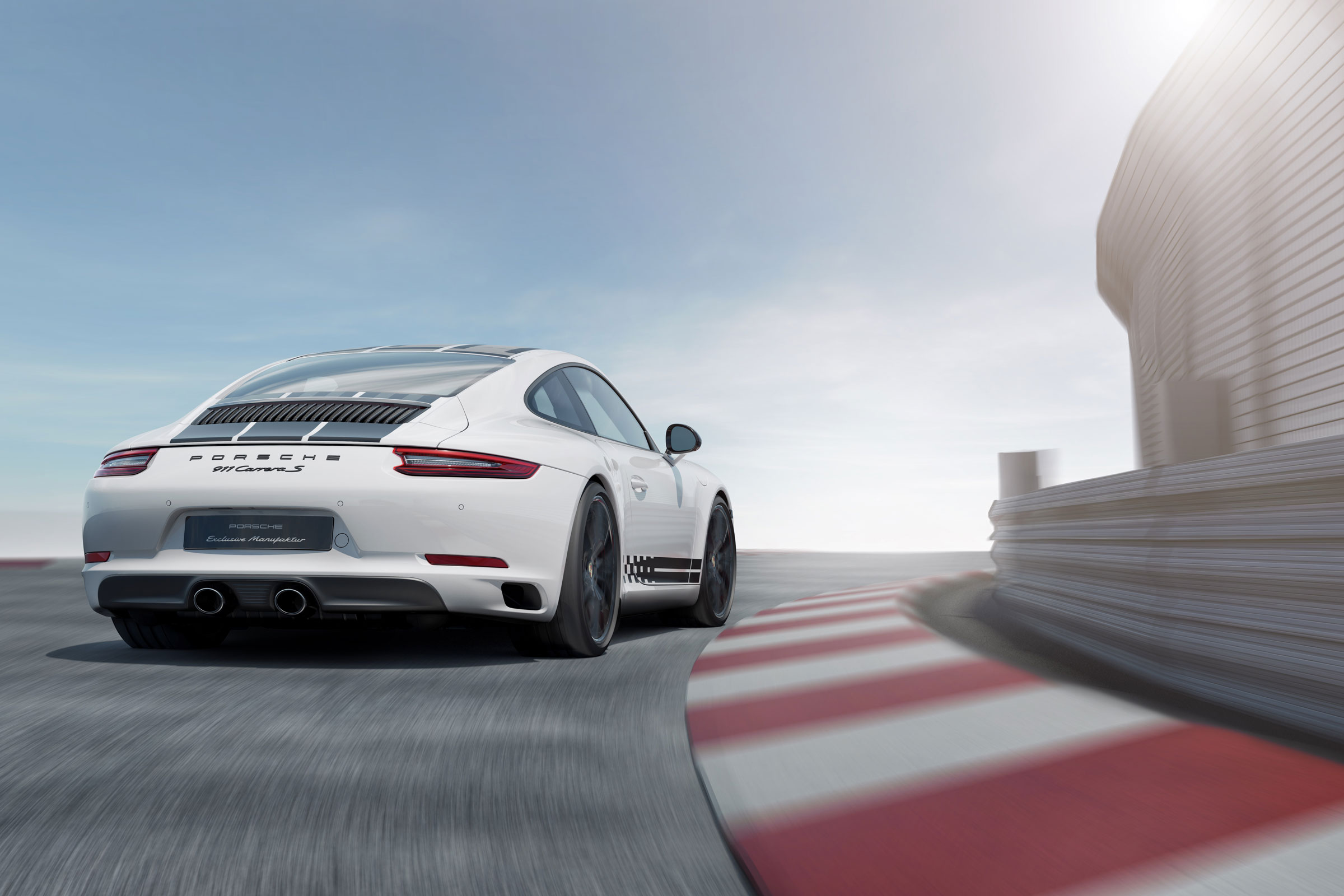 Porsche 911 Endurance Racing Edition - rear cornering
