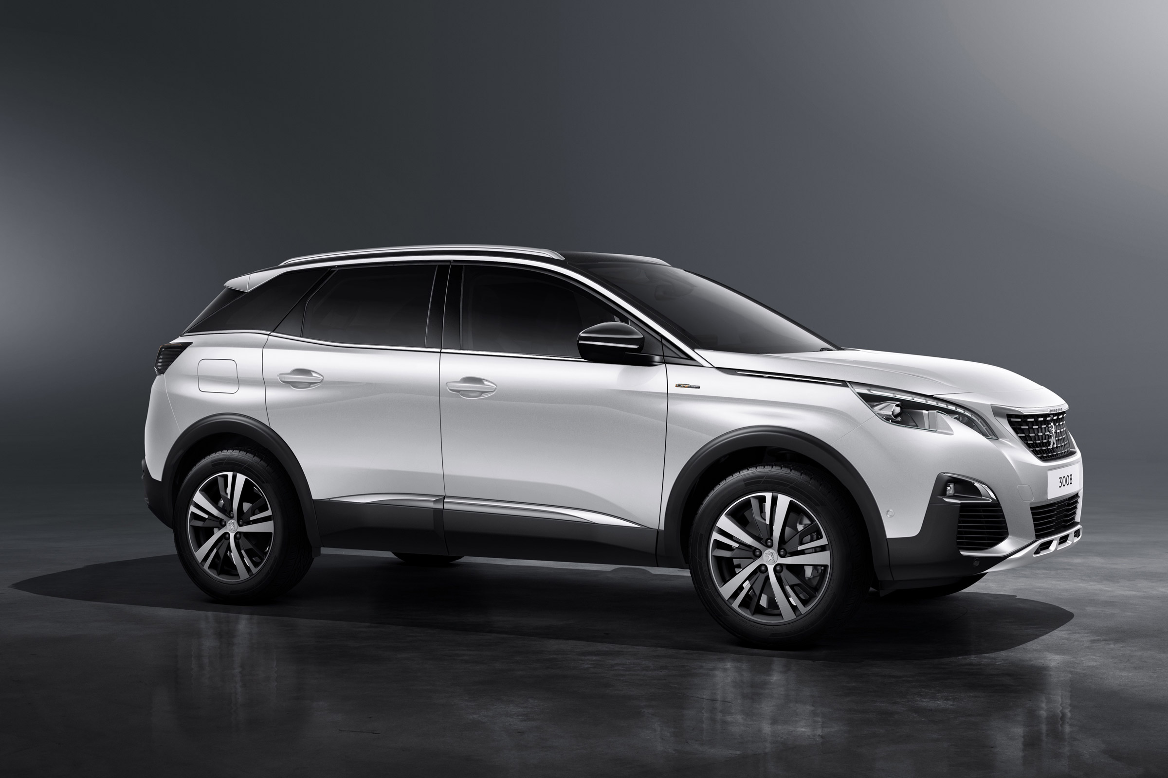 Peugeot 3008 GT &amp; GT Line front white