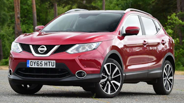 Nissan Qashqai 2016 - front quarter