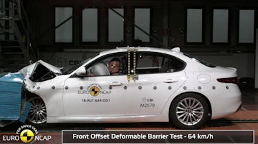 Alfa Romeo Giulia crash test