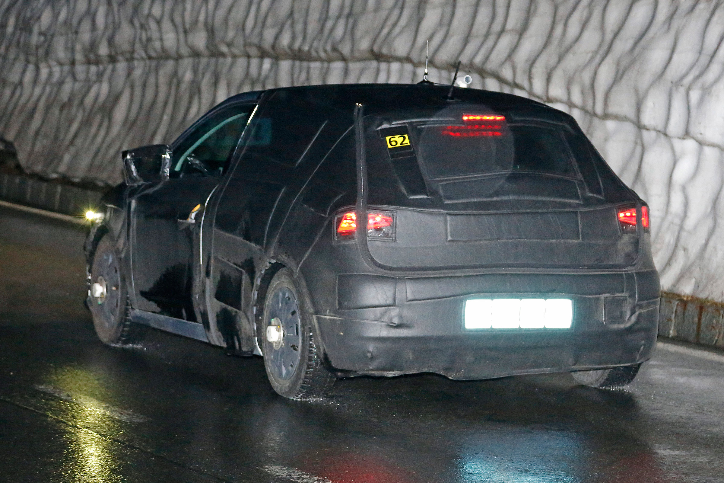 Seat Ibiza 2017 spies rear side