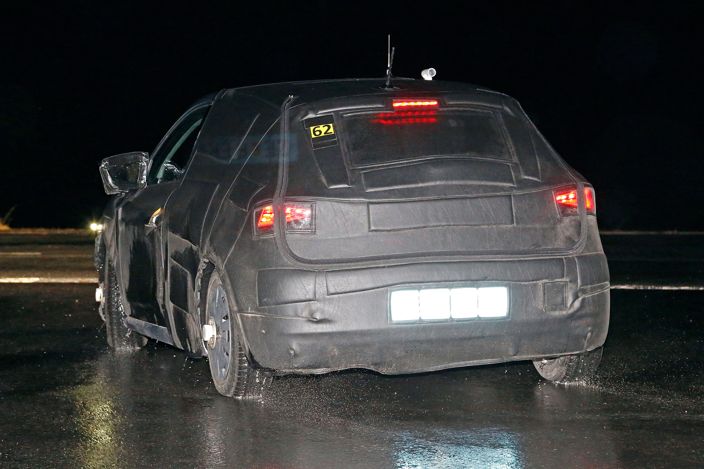 Seat Ibiza 2017 spies rear