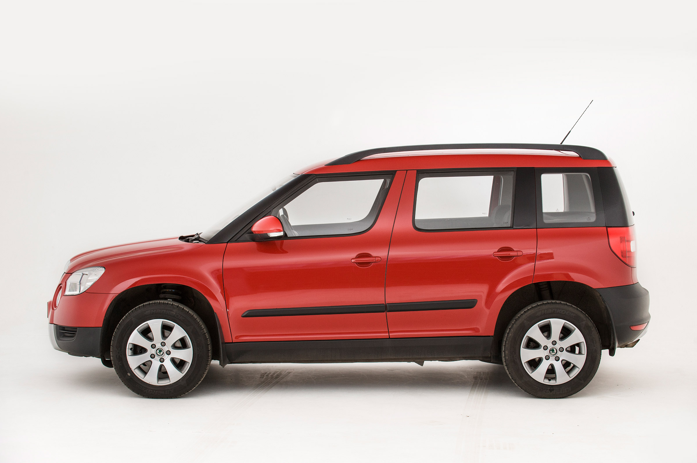 Used Skoda Yeti - side