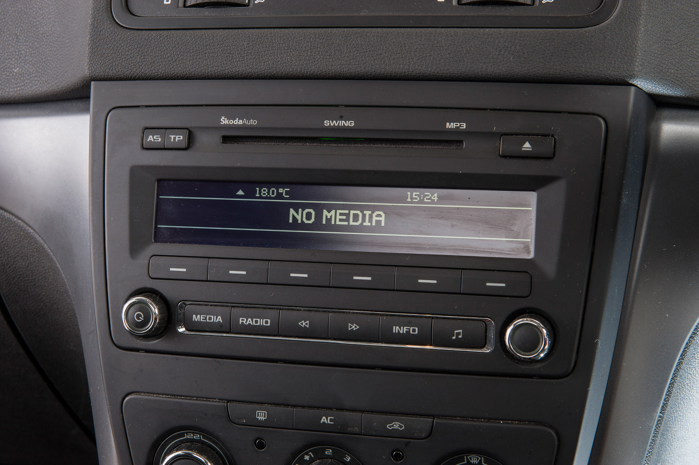 Used Skoda Yeti - radio