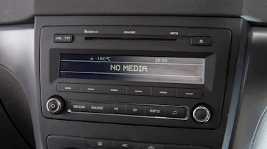 Used Skoda Yeti - radio