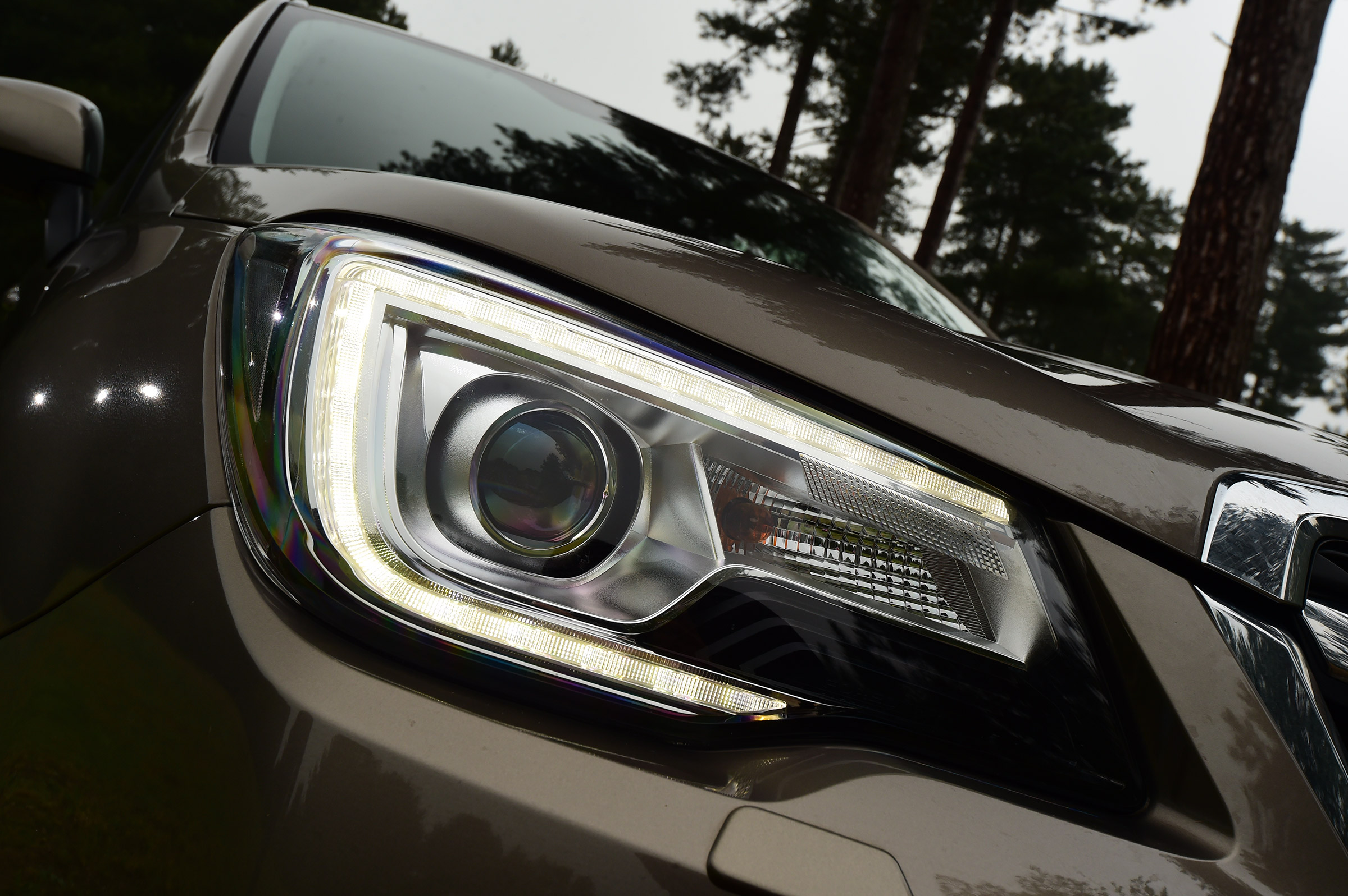 Subaru Forester - front lights