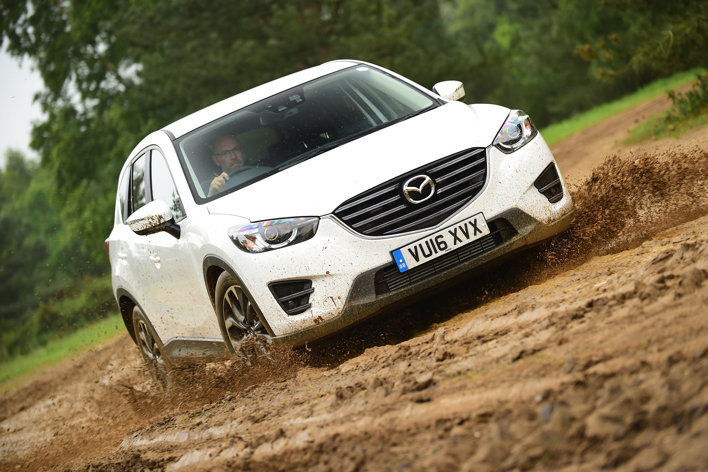 Mazda CX-5 - front off-road