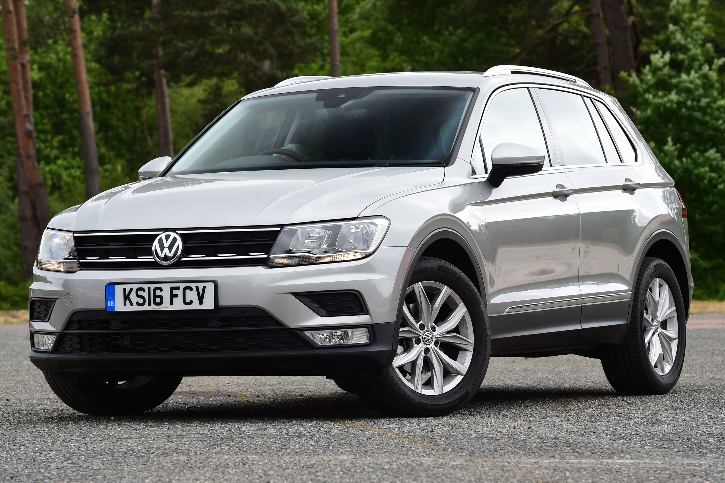 Volkswagen Tiguan 2016 - front quarter
