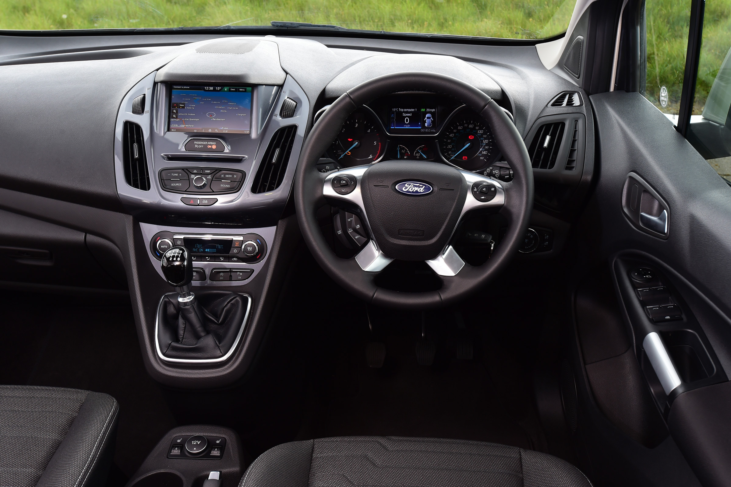 Ford Tourneo Connect 2016 - interior