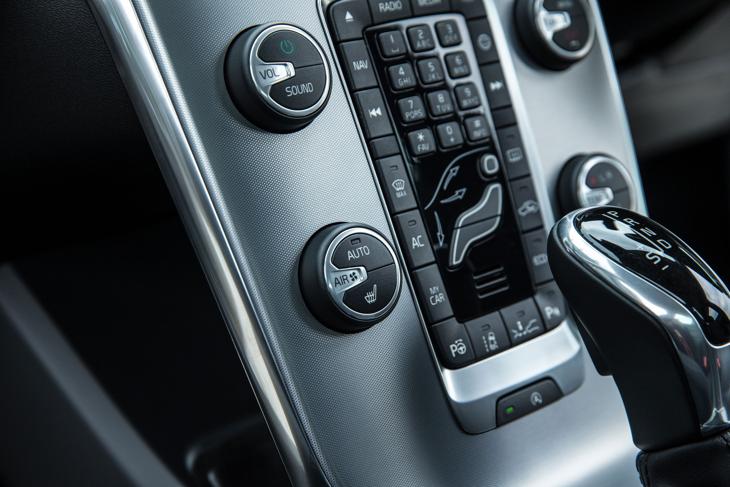 Volvo V40 2016 - dashboard