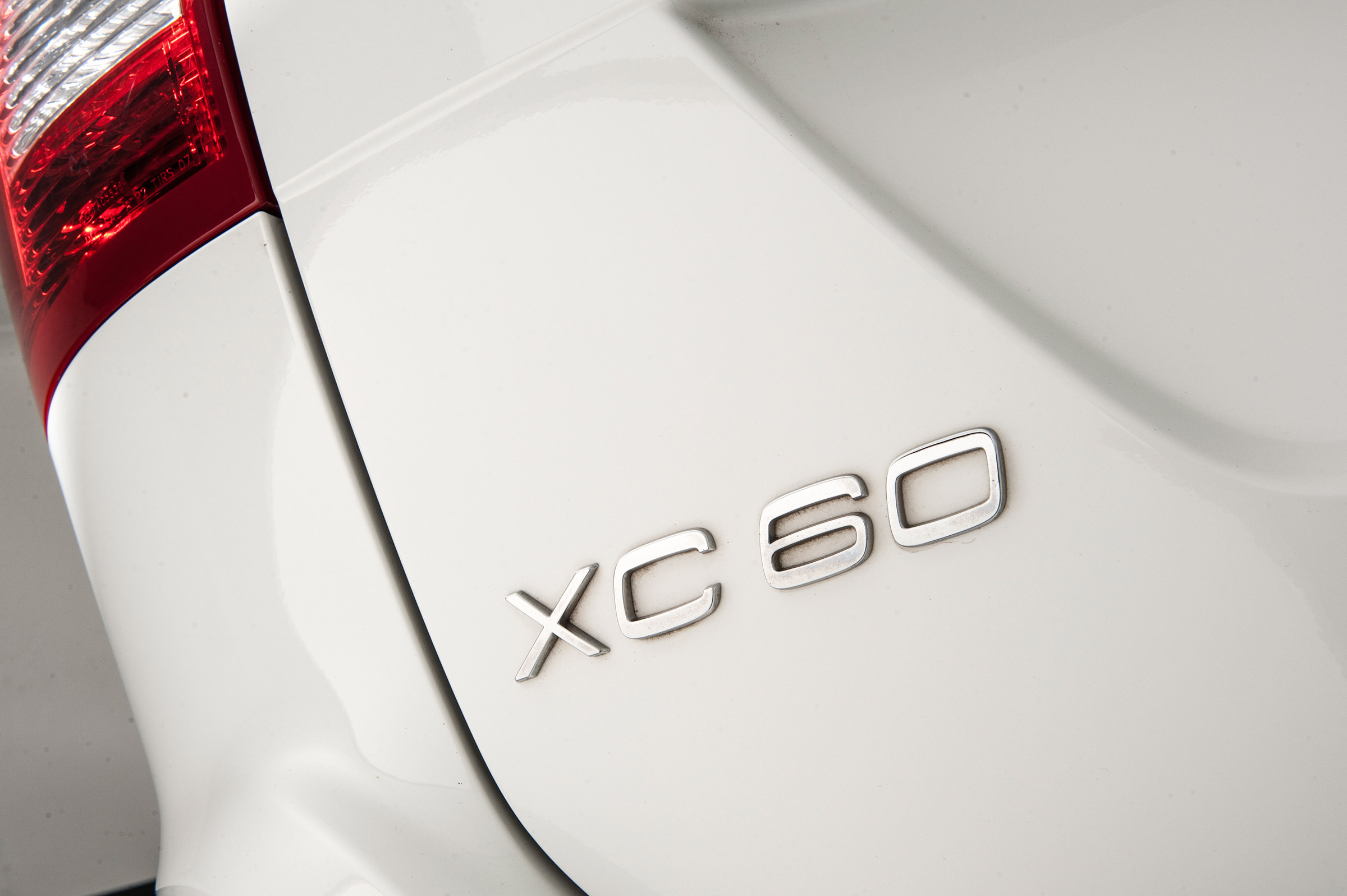 Used Volvo XC60 - XC60 badge