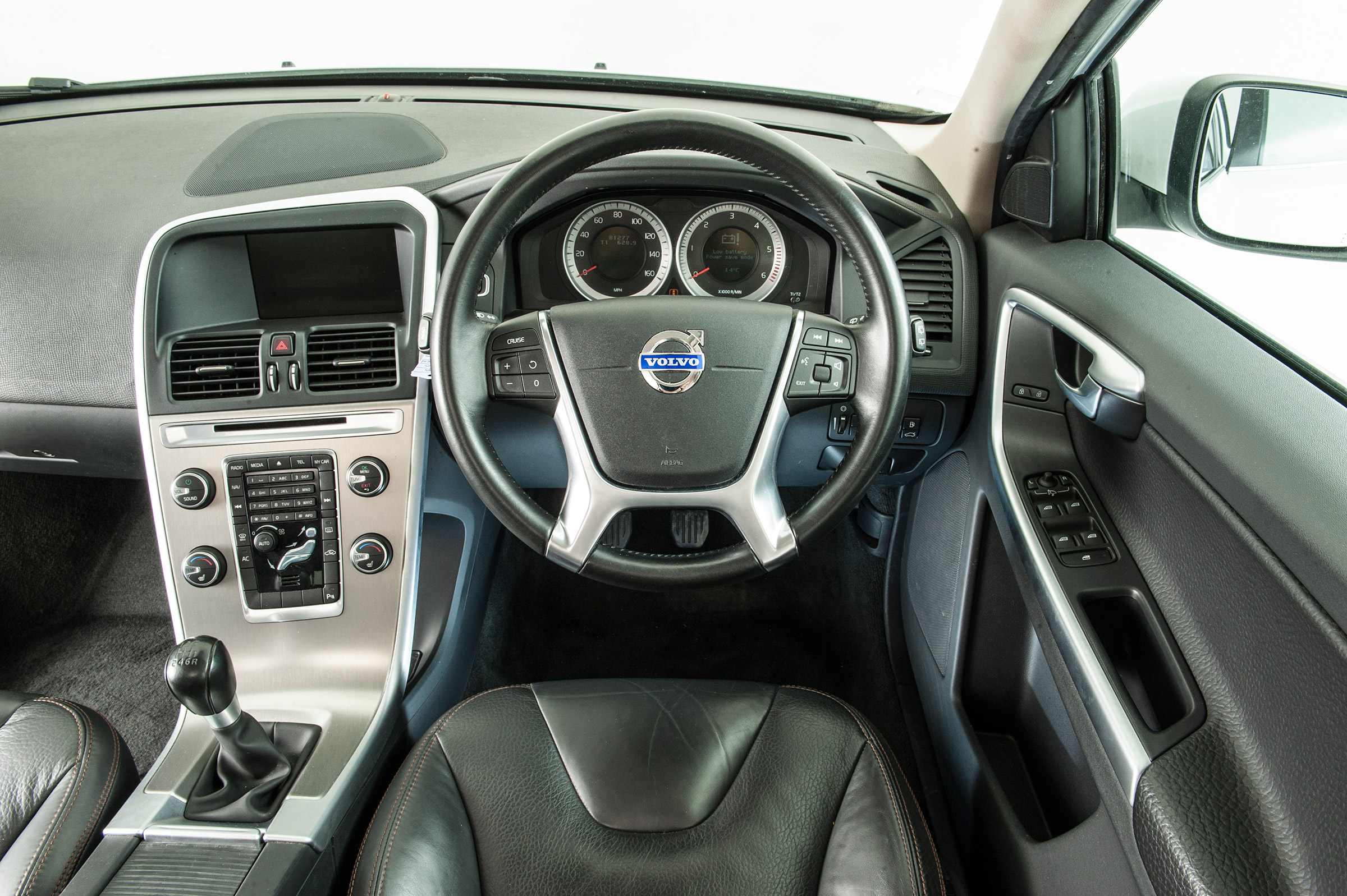 Used Volvo XC60 - dash