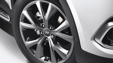 Hyundai Santa Fe Wiggins Edition - wheel