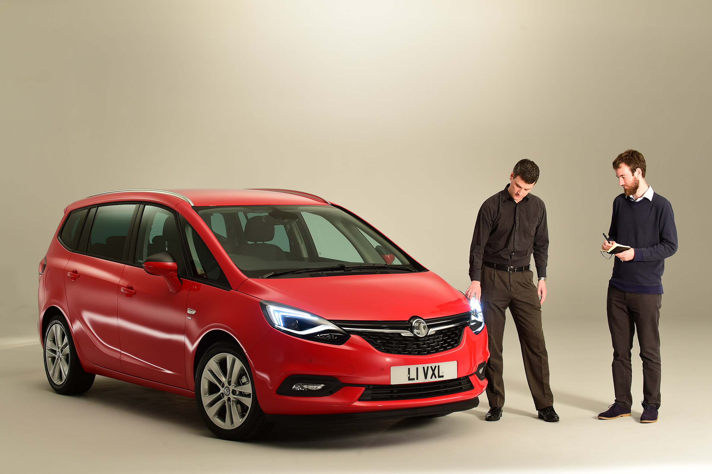 Vauxhall Zafira Tourer - studio Sam Naylor standing