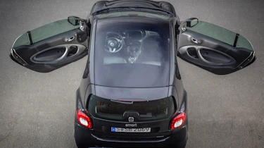 Smart ForTwo Brabus 2016 - doors open