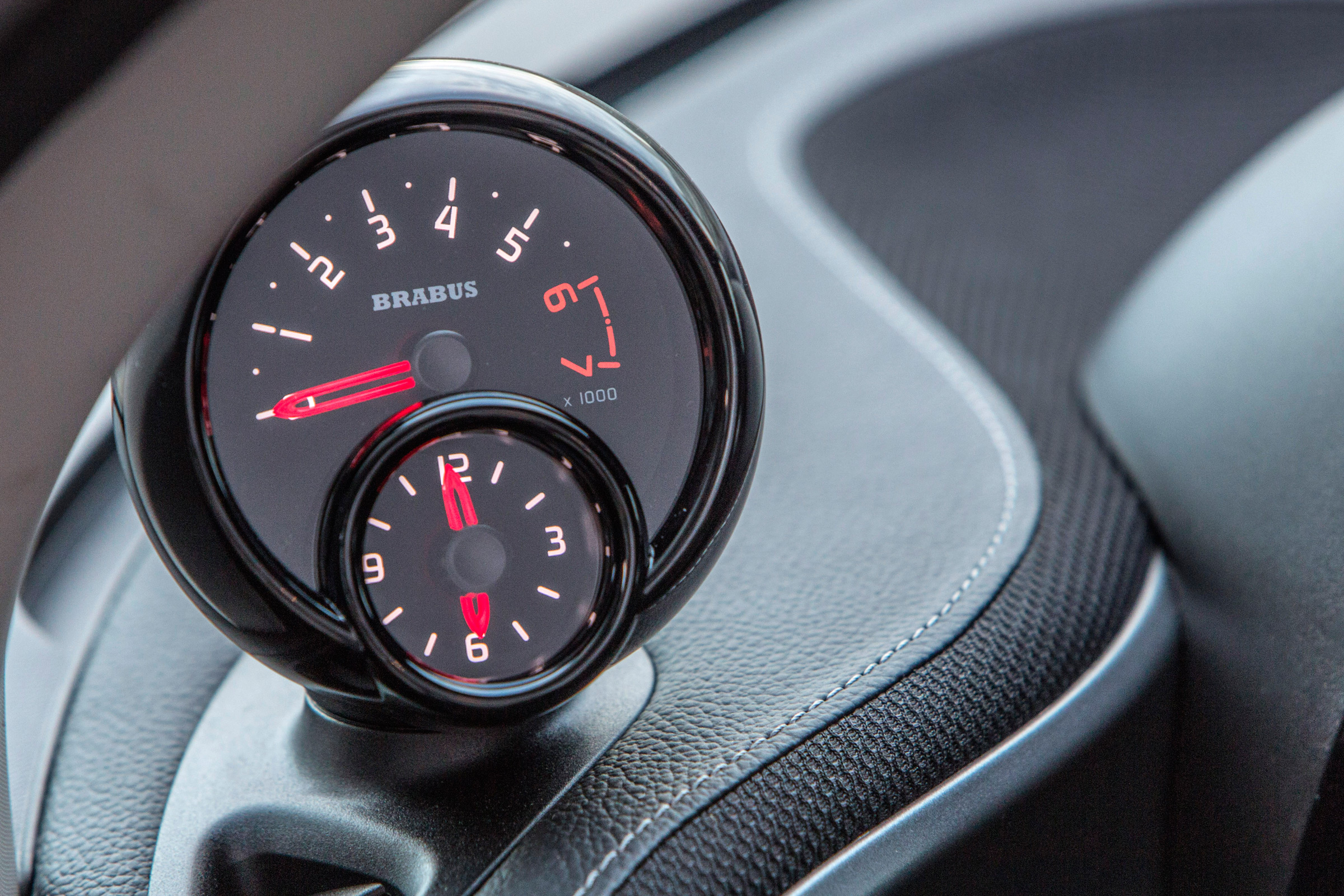 Smart ForTwo Brabus 2016 - gauge