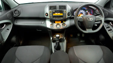 Used Toyota RAV4 - dash