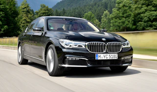 BMW 740e - front