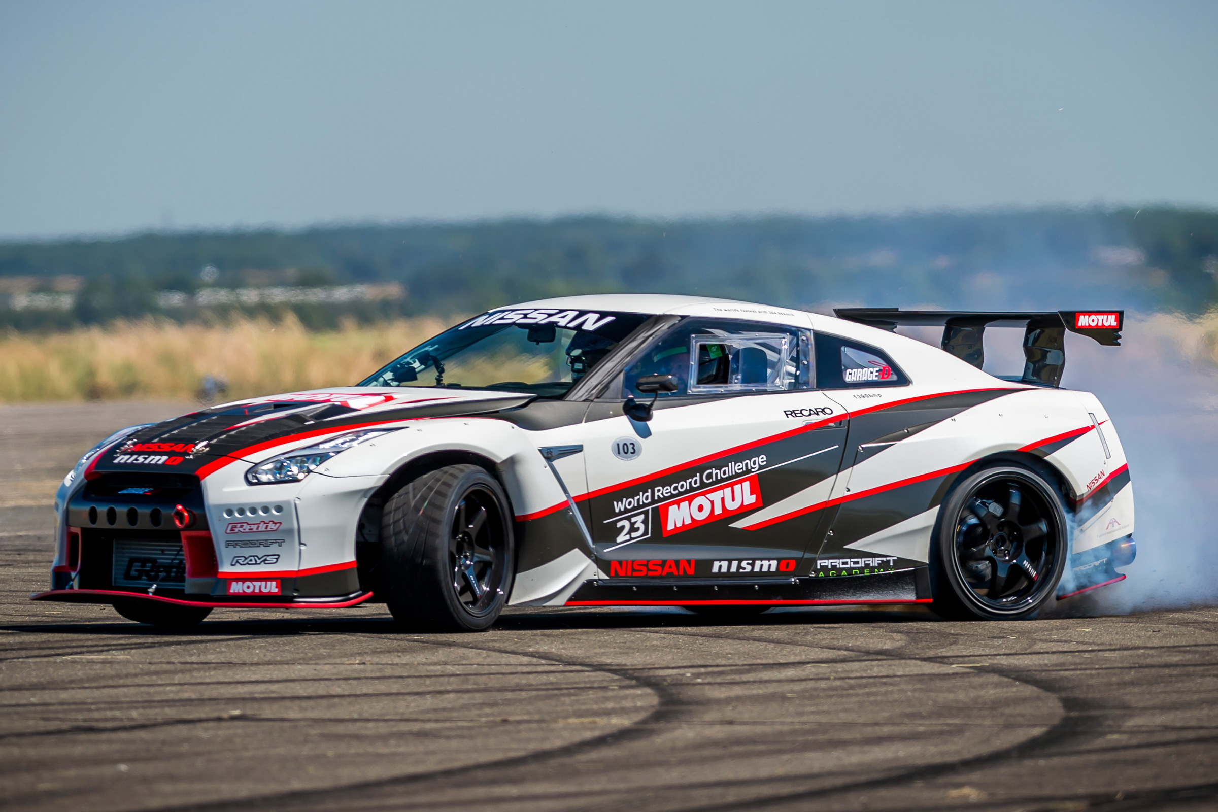Nissan GT-R 1,390bhp drift car - drift 3