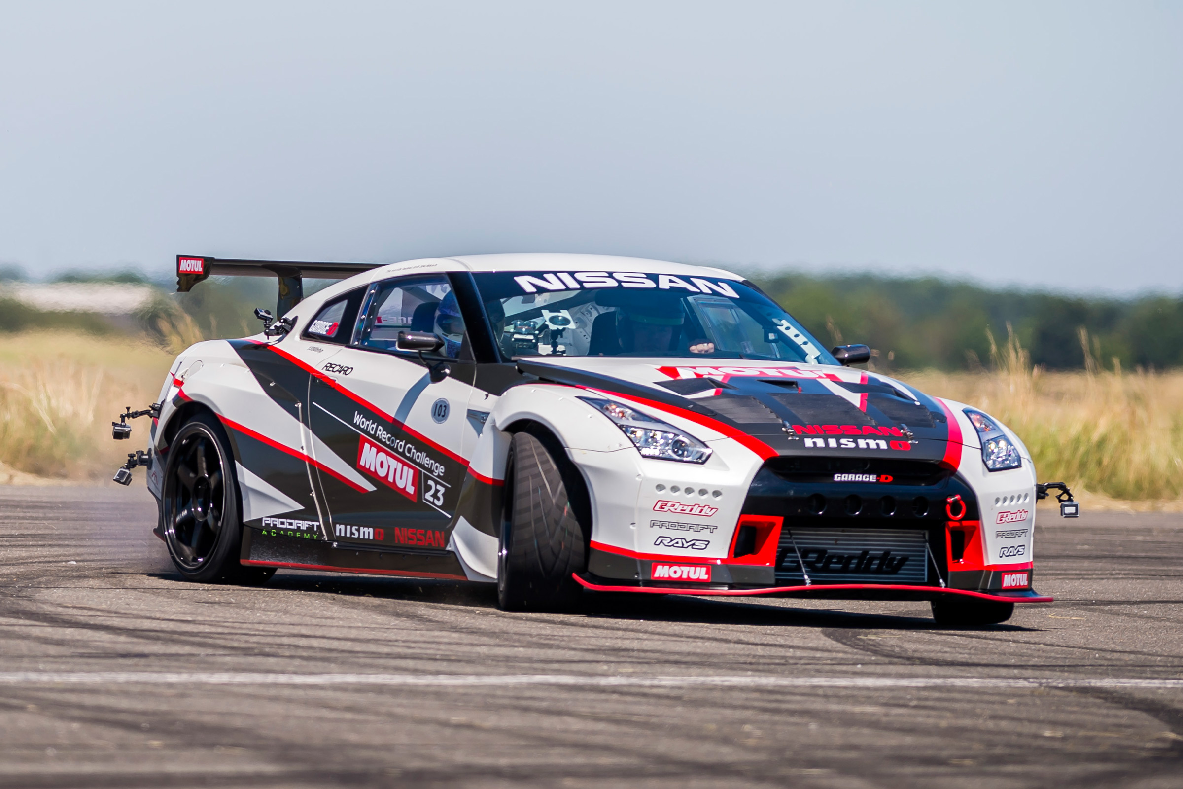 Nissan GT-R 1,390bhp drift car - drift 4