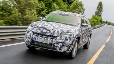 Skoda Kodiaq disguised - front tracking 2