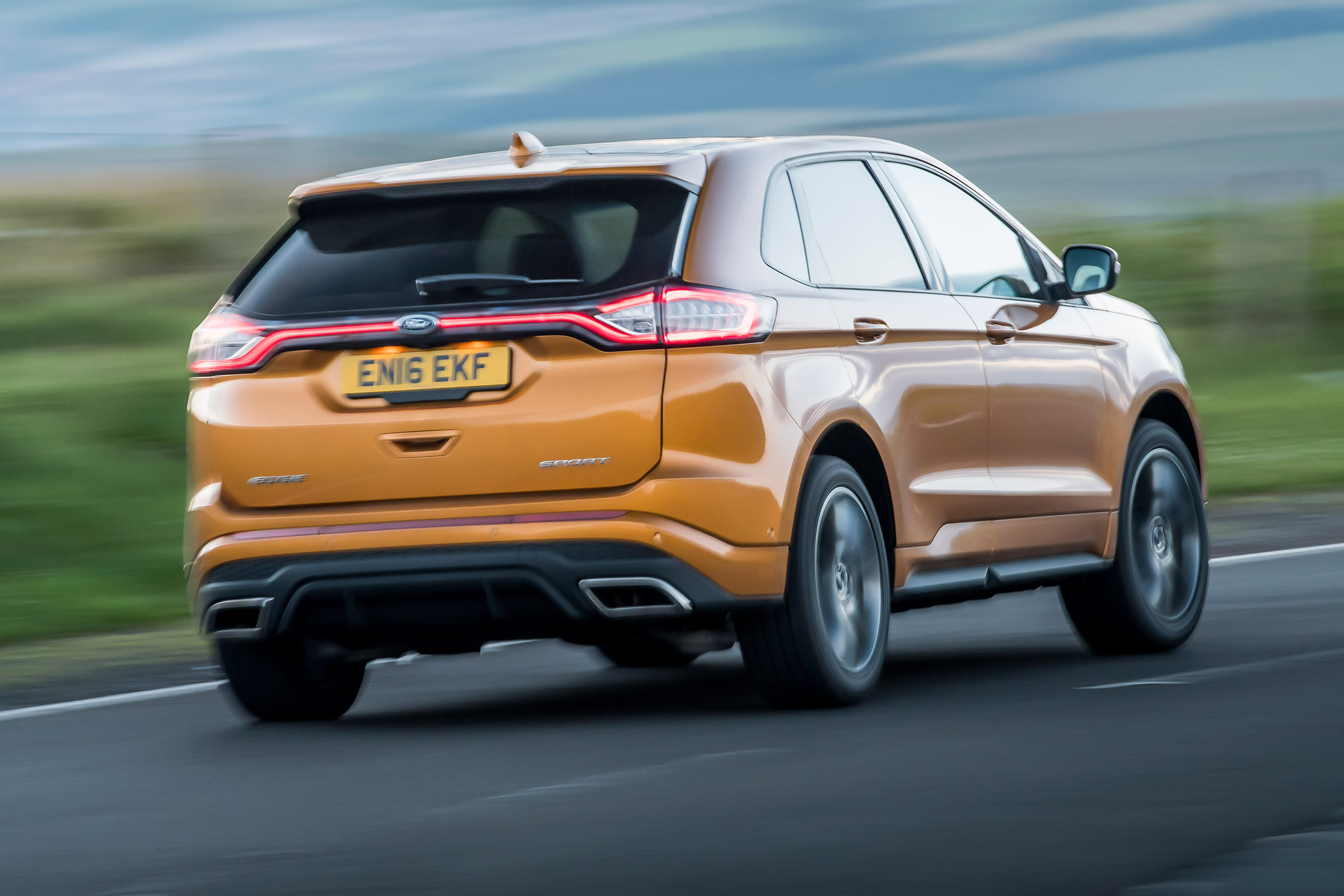 Ford Edge Sport - rear