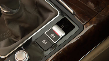 Used Audi A6 - parking brake