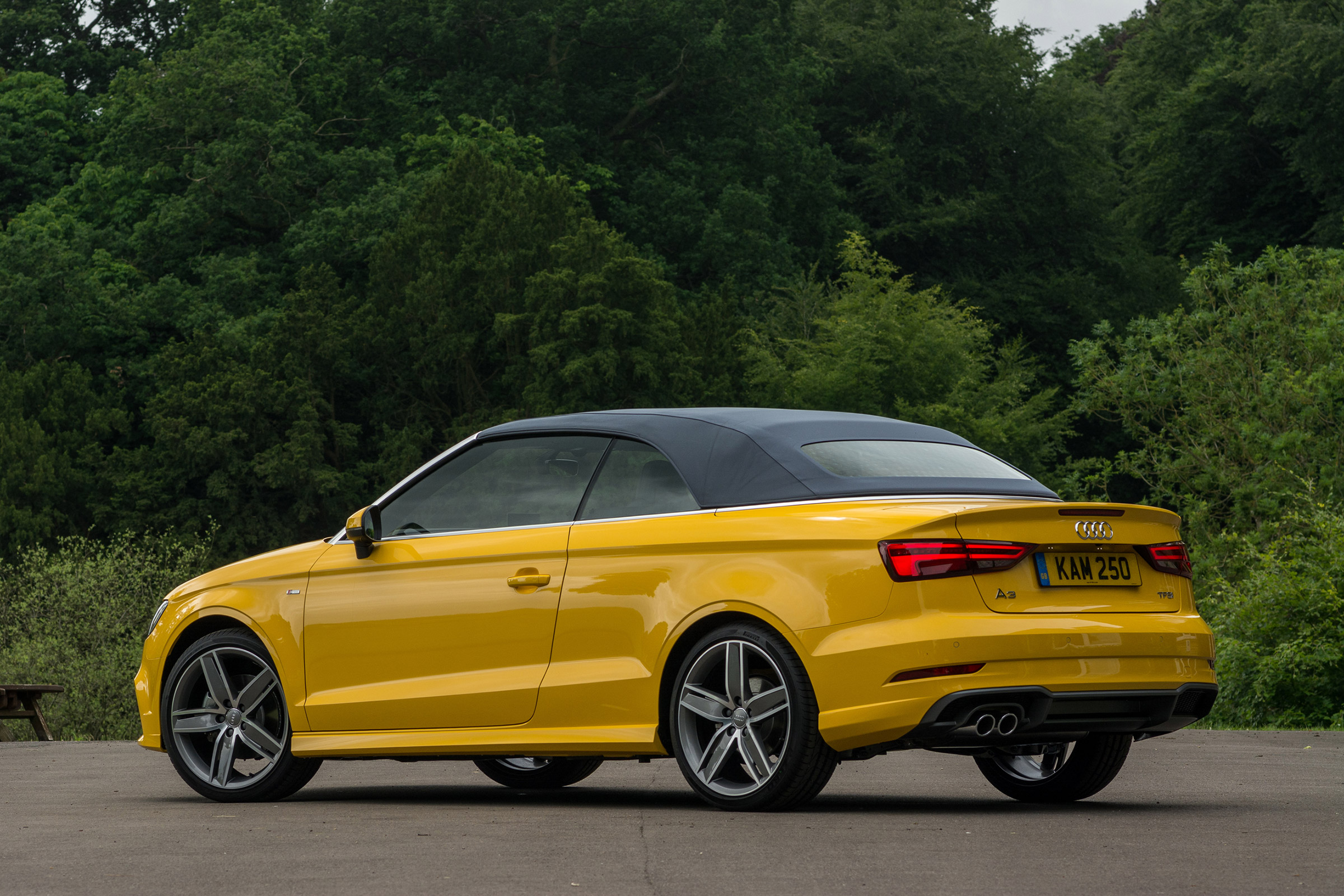 Audi A3 Cabriolet - roof