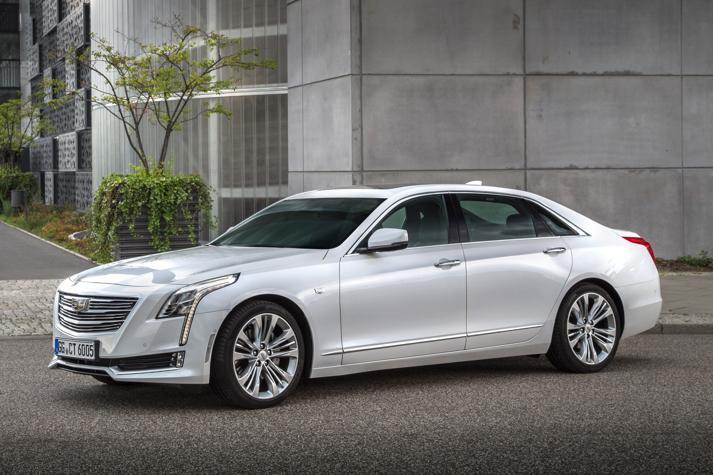 Cadillac CT6 - front quarter