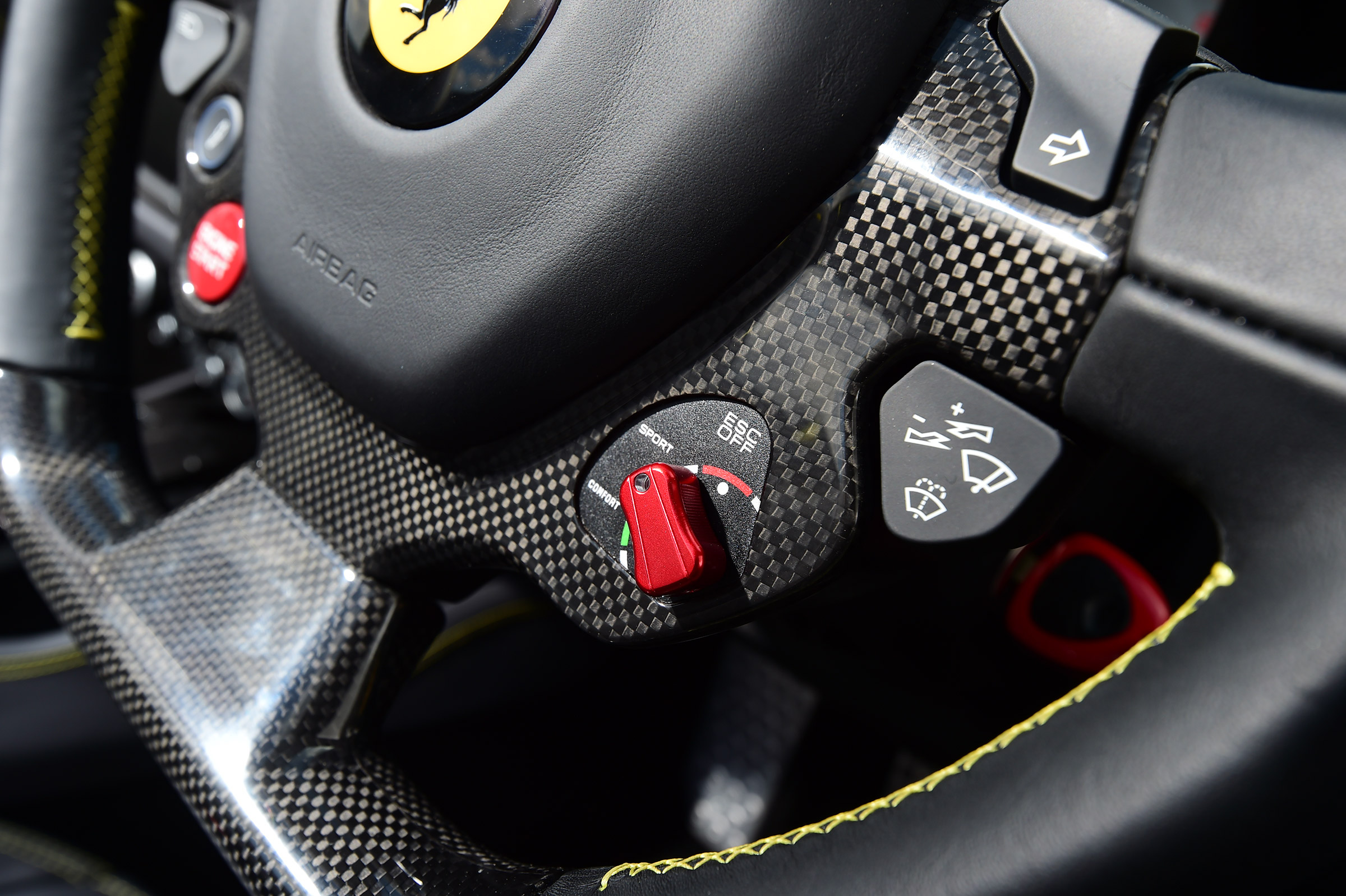 Ferrari California T Handling Speciale - drive select