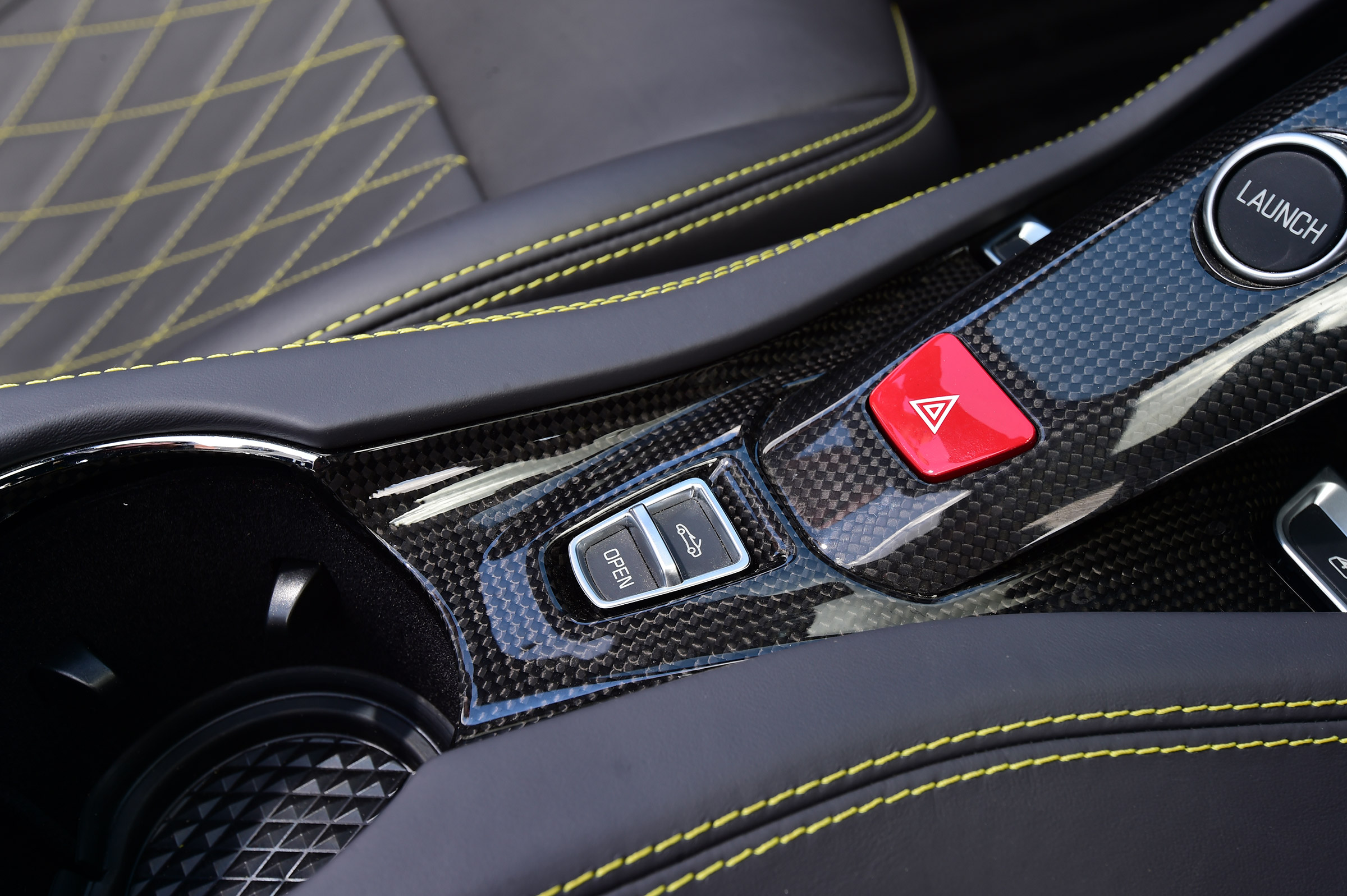 Ferrari California T Handling Speciale - centre console