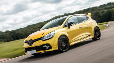 Renault Clio RenaultSport R.S.16 2016 - front cornering 2