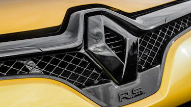 Renault Clio RenaultSport R.S.16 2016 - badge