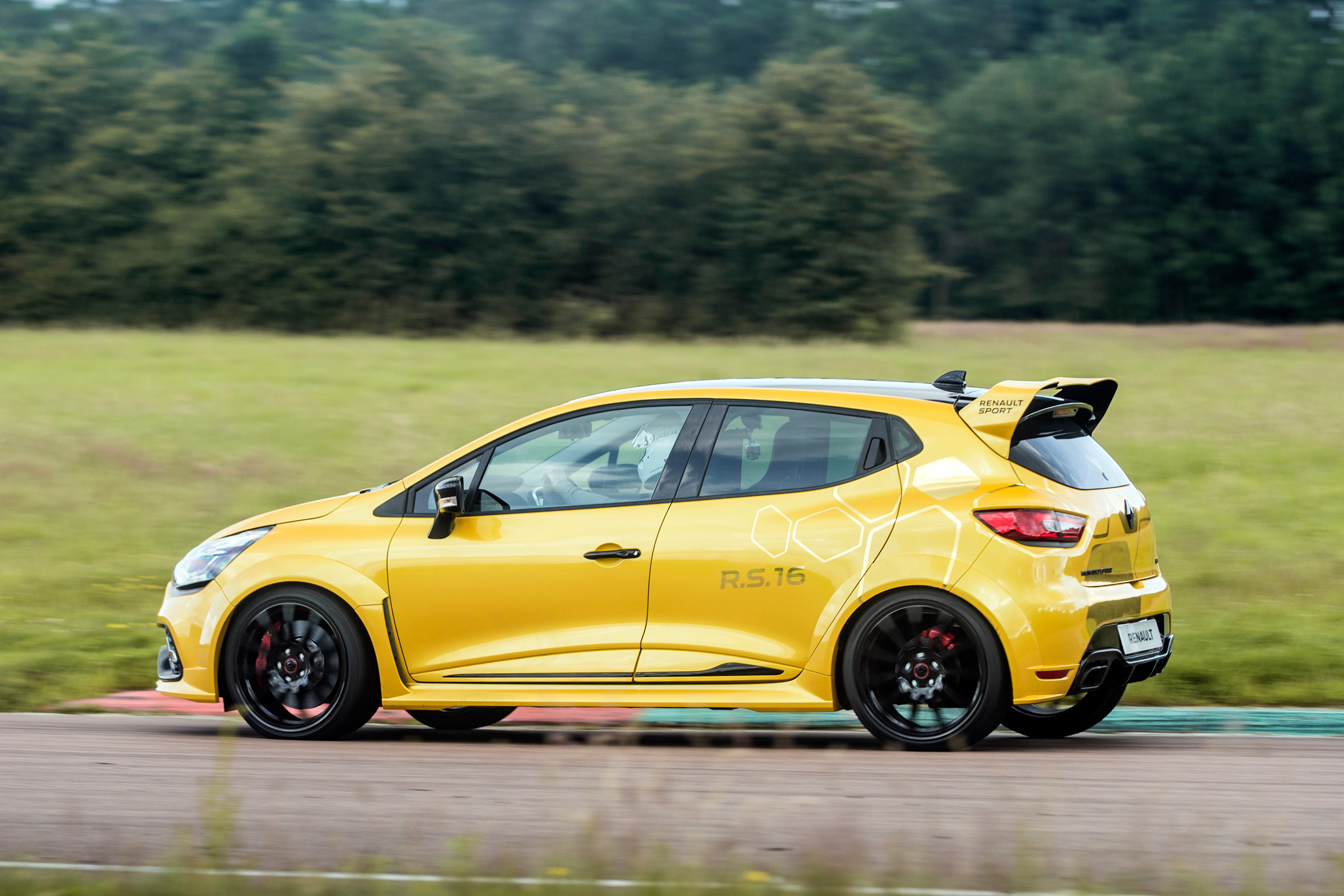 Renault Clio RenaultSport R.S.16 2016 - side tracking