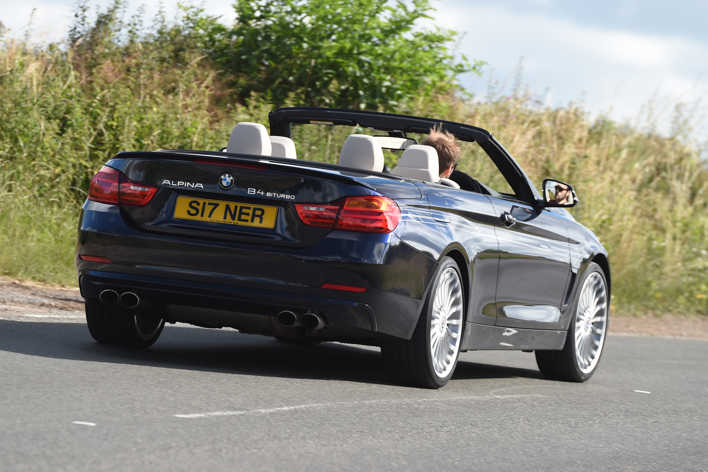 Alpina B4 Biturbo Cabrio 2016 - rear cornering